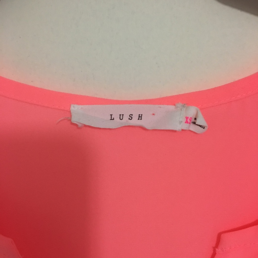 Lush Top - Picture 4 of 6